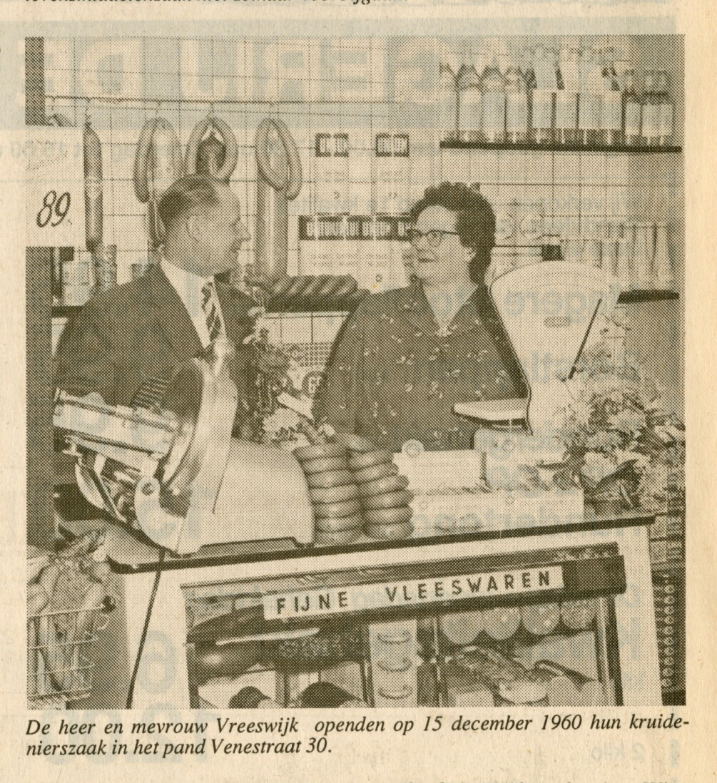 ay-vreeswijk-opent-nieuwe-winkel-venestraat-30-krantje-30-april-1992-jpeg-pix-1400.jpg